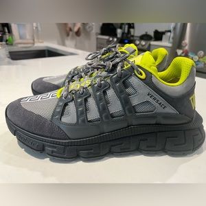 Versace Trigreca Men's Sneaker Size 11 (44) , Grey, Neon Green, Black (NEW)